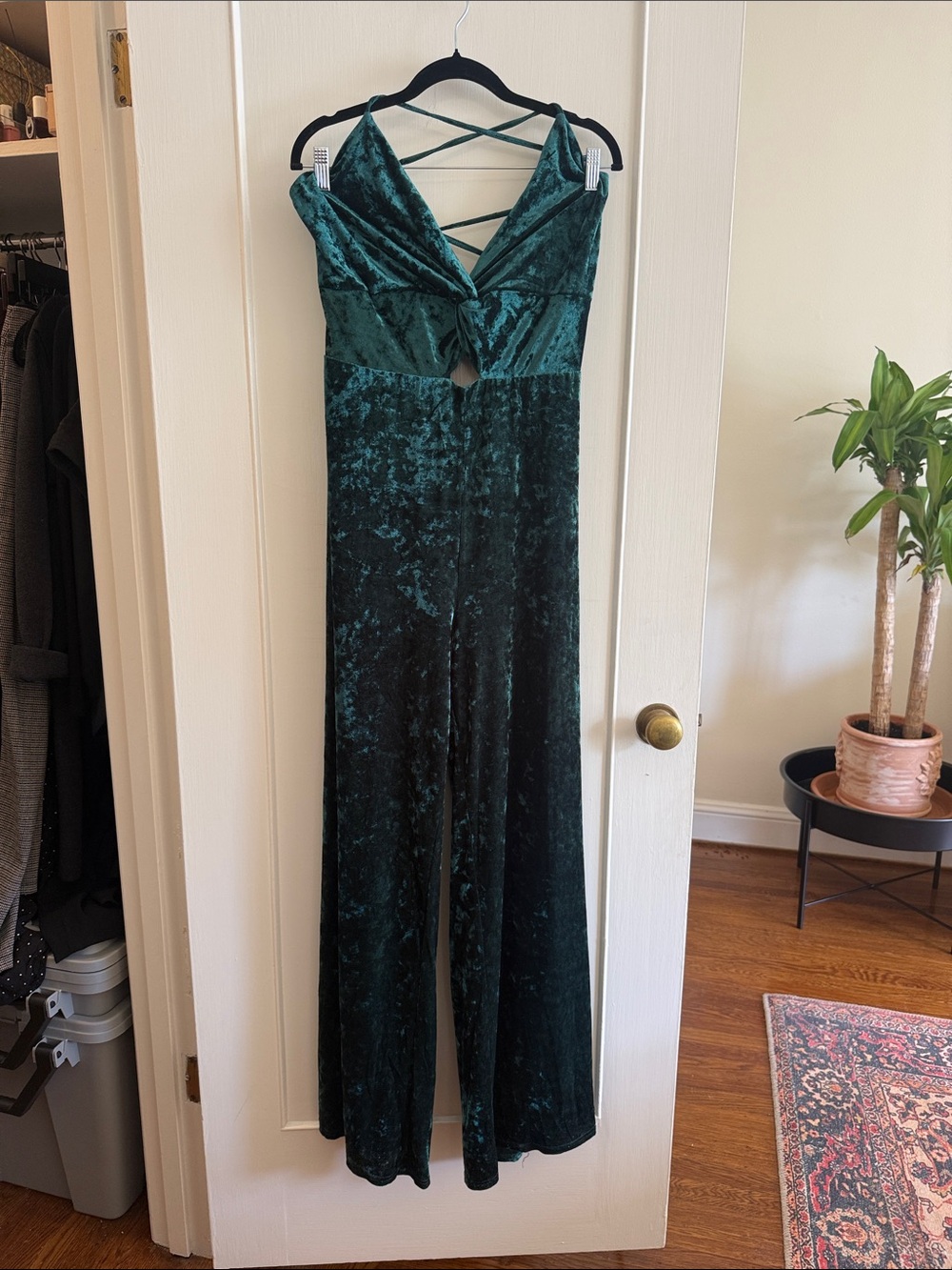 Lulu's Emerald Green Velvet Strappy Jumpsuit